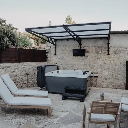 Stonehouse Otel 4*