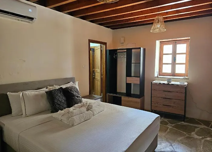 Stonehouse Hotell 4*